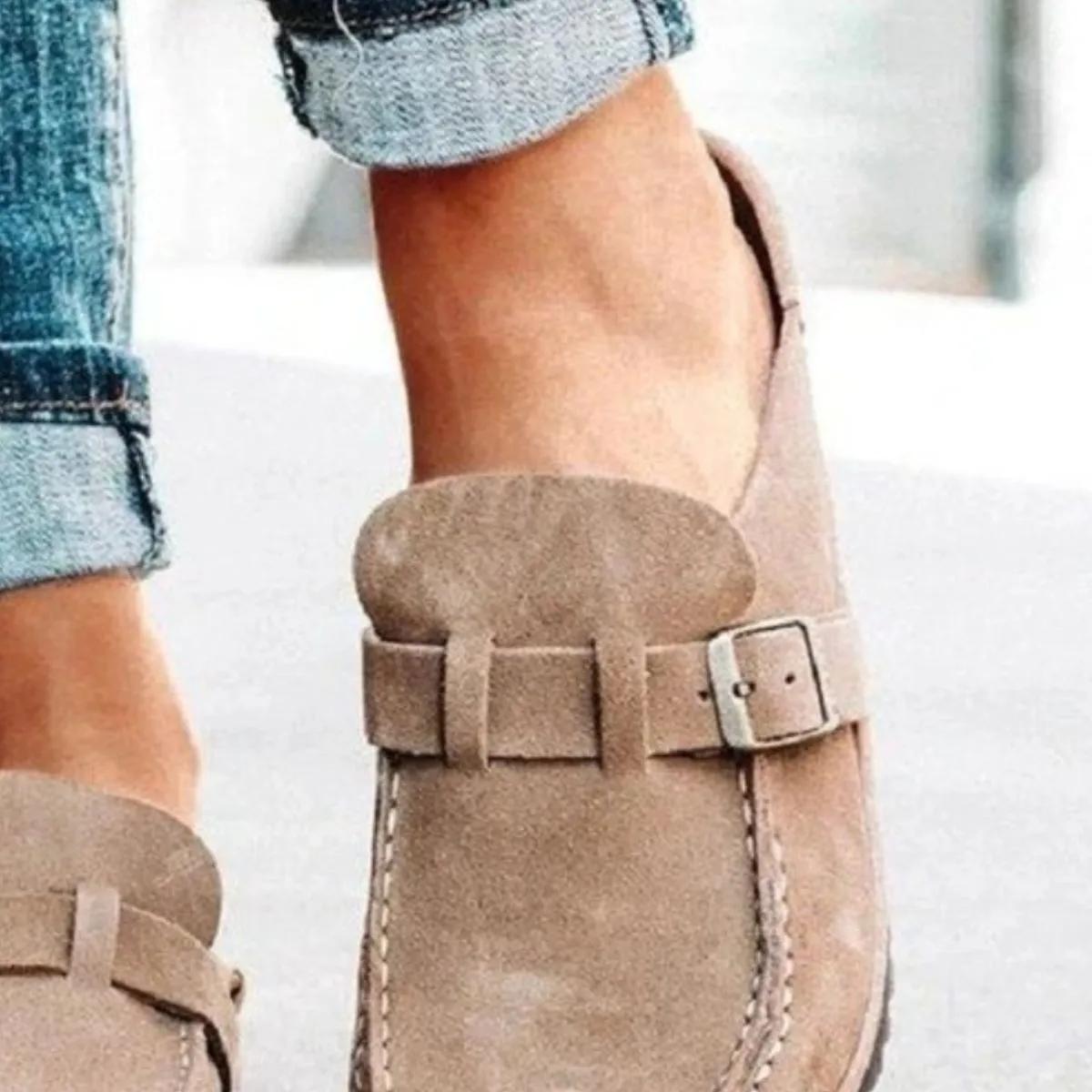 Round Toe Buckle Loafers