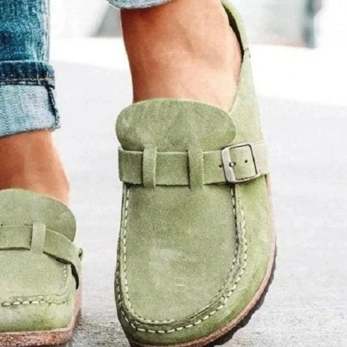 Round Toe Buckle Loafers